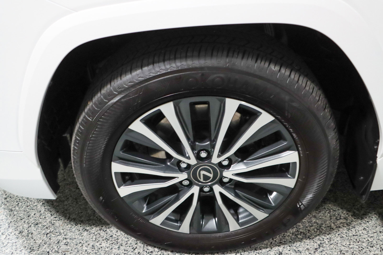 Used 2024 Lexus LX 600 4WD w/ Interior Upgrade Package image 11