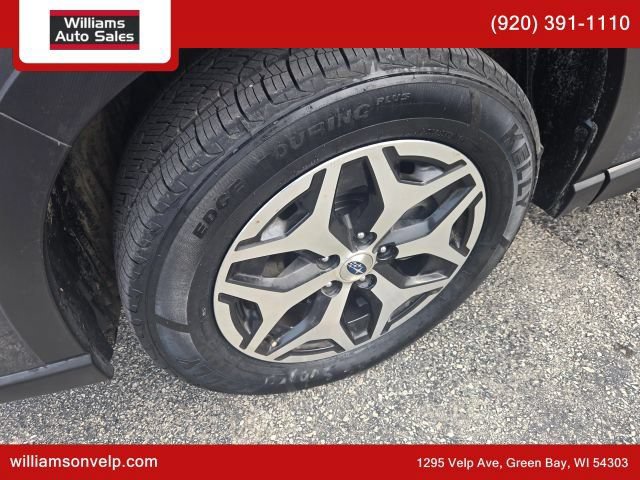 Used 2022 Subaru Forester Premium AWD/4WD image 10