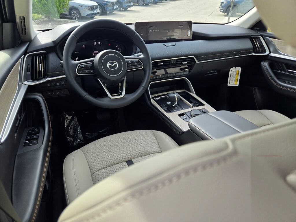 New 2026 MAZDA CX-90 3.3 Turbo w/ Premium Sport Pkg AWD/4WD image 17