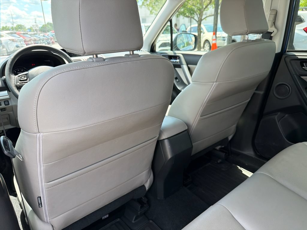 Used 2016 Subaru Forester 2.5i Touring w/ Eyesight & Navigation System AWD/4WD image 20
