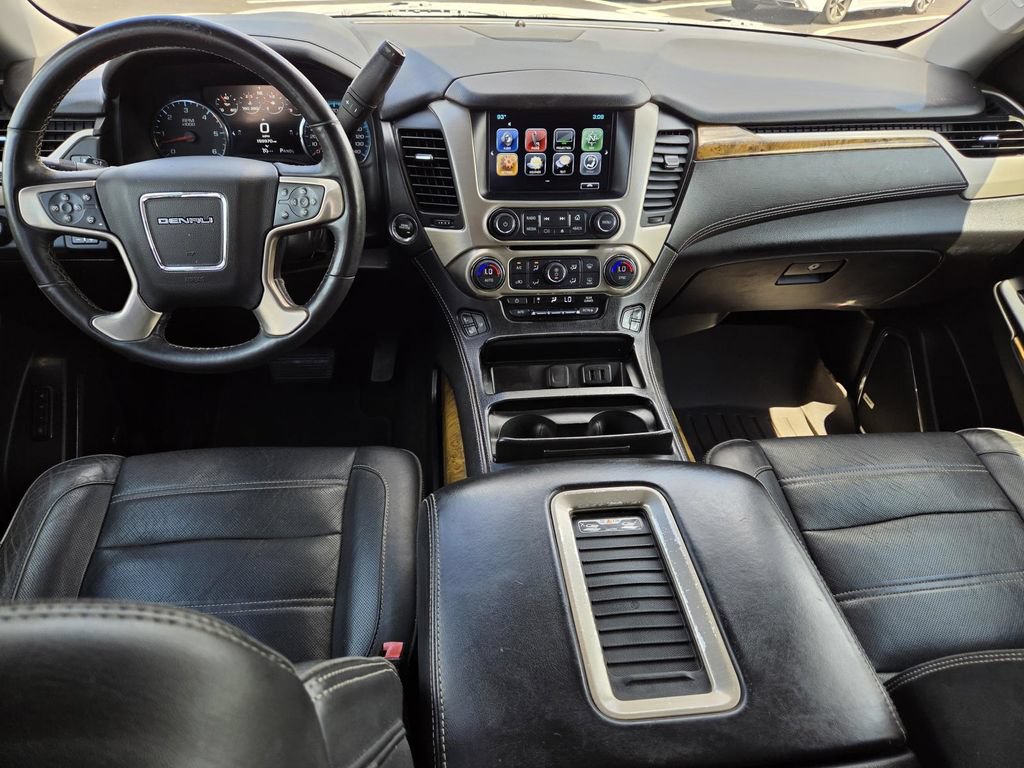 Used 2017 GMC Yukon XL Denali RWD image 28