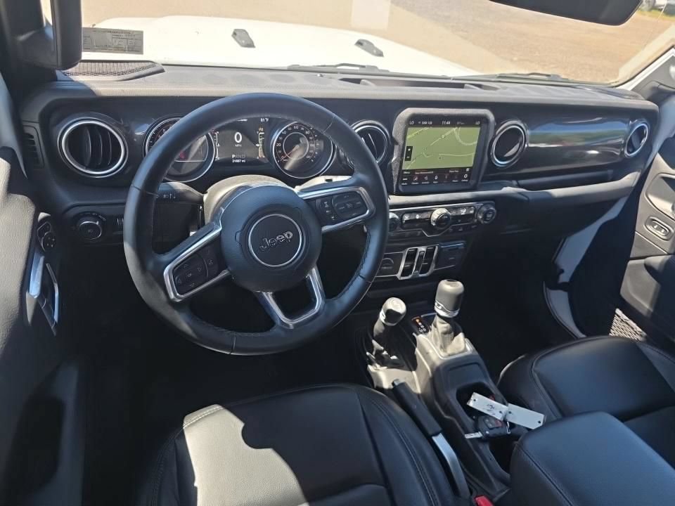 Used 2022 Jeep Wrangler Unlimited Sahara AWD/4WD image 12