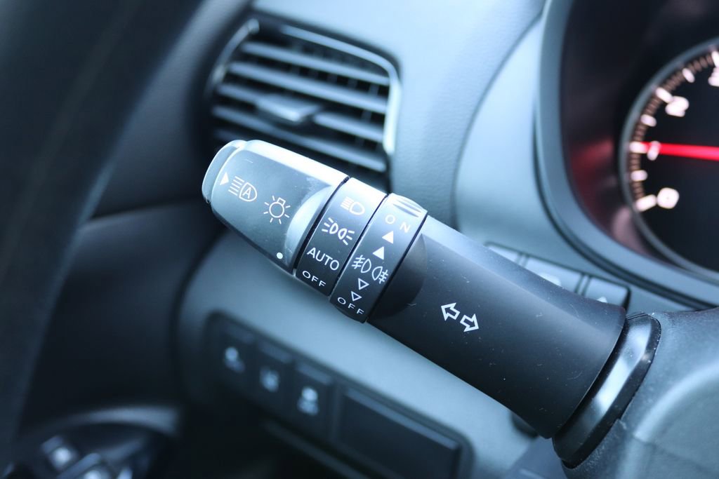 Used 2025 Mitsubishi Eclipse Cross LE image 29