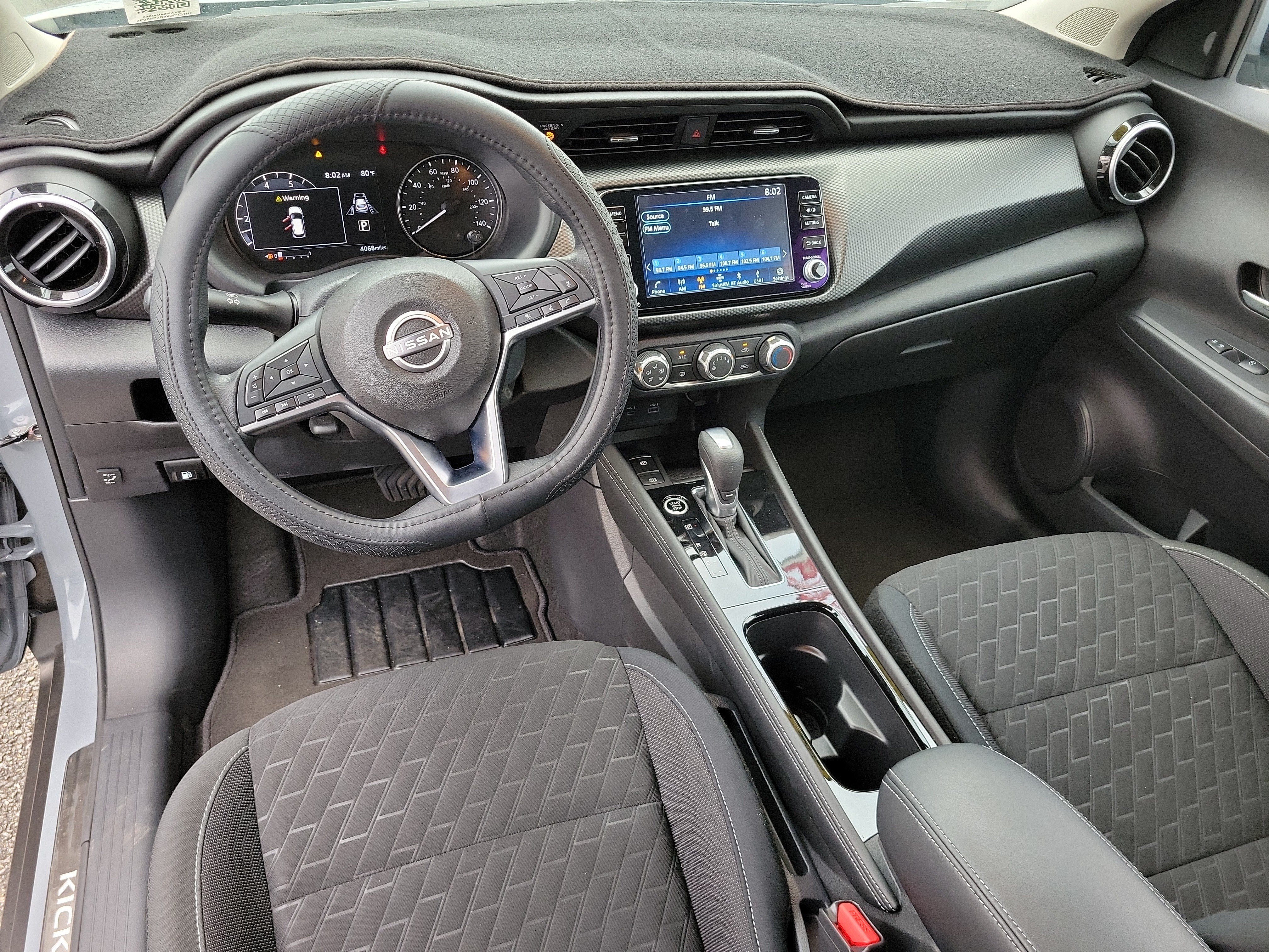 Used 2024 Nissan Kicks SV w/ Interior Electronics Package FWD image 14