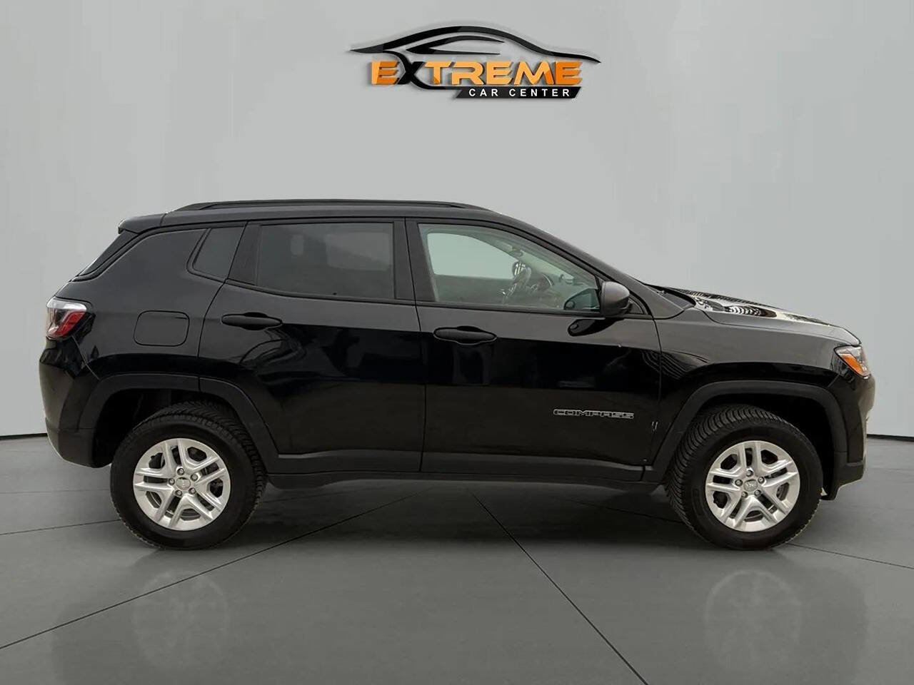 Used 2018 Jeep Compass Sport w/ Cold Weather Group image 7