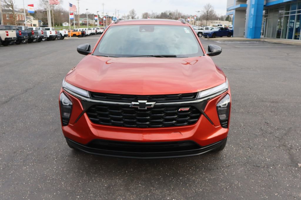 Used 2024 Chevrolet Trax RS w/ Sunroof Package image 31