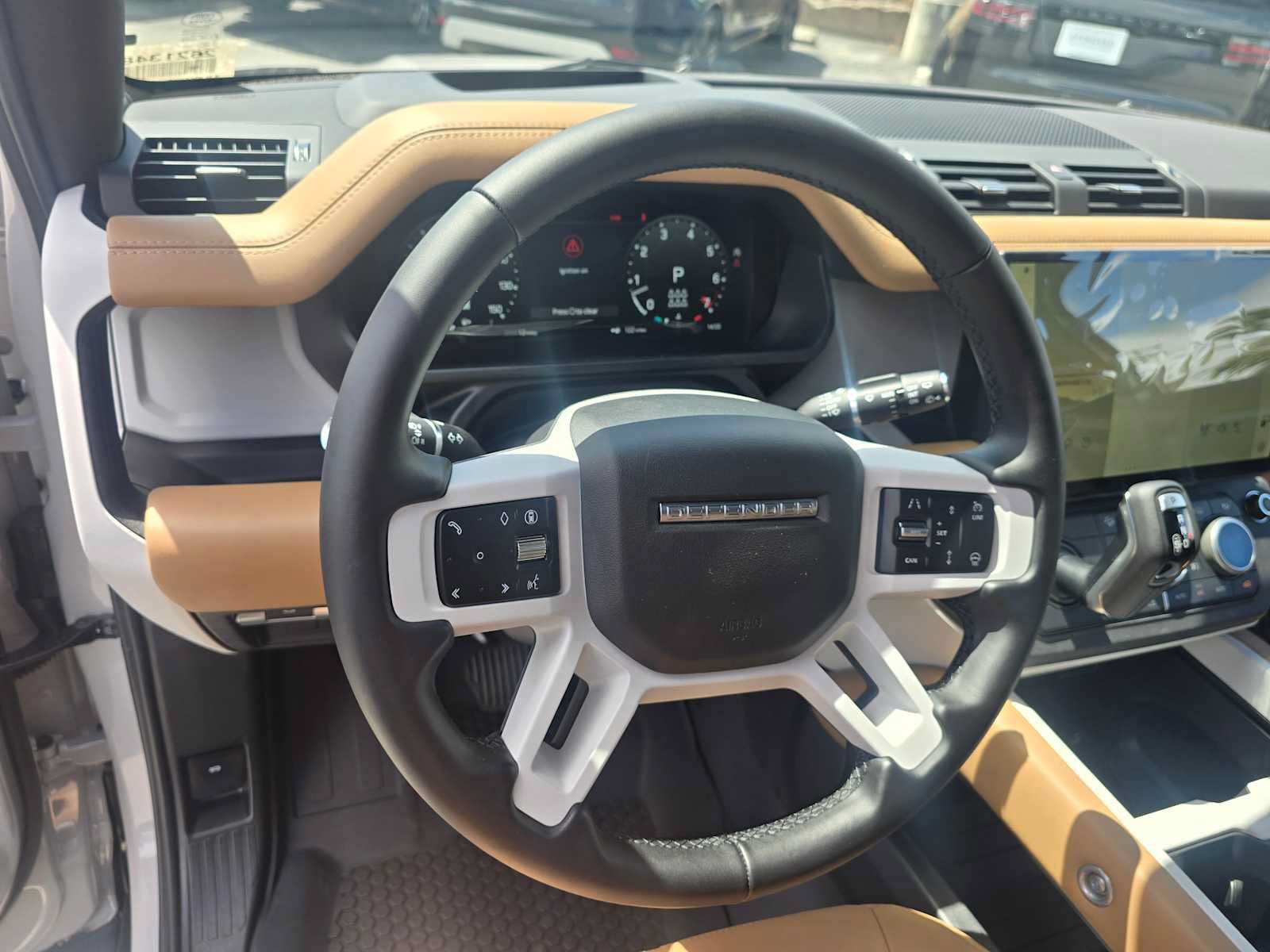 New 2026 Land Rover Defender 130 X-Dynamic SE AWD/4WD image 24