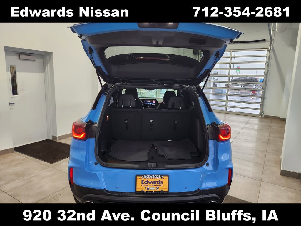 Used 2024 Chevrolet TrailBlazer RS w/ Driver Confidence Package image 11