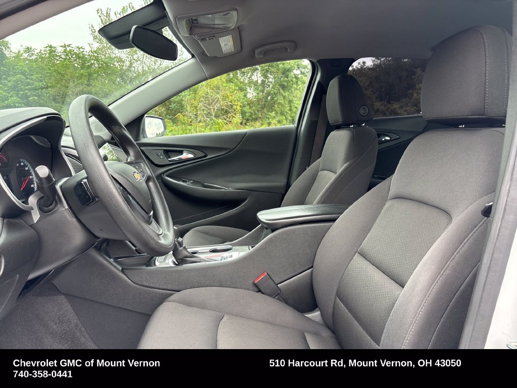 Used 2024 Chevrolet Malibu LT FWD image 11