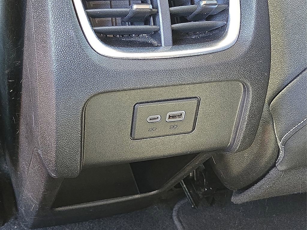 Used 2024 Chevrolet Blazer LT image 17