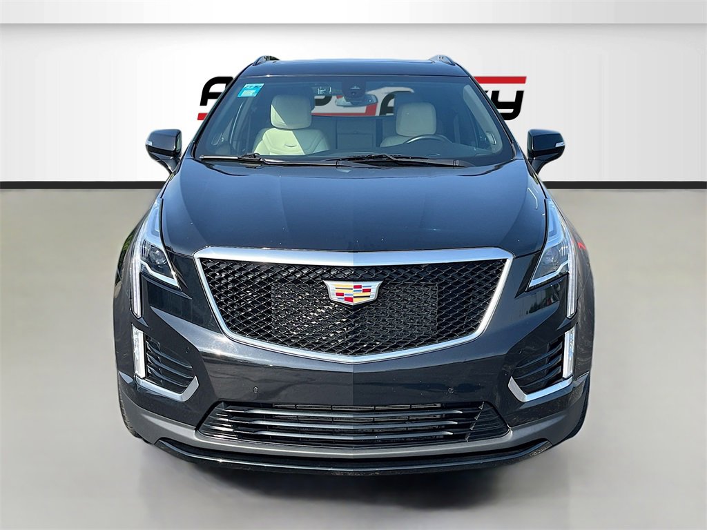 Used 2020 Cadillac XT5 Sportv image 2