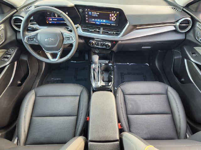 Used 2026 Chevrolet Trax ACTIV FWD image 25