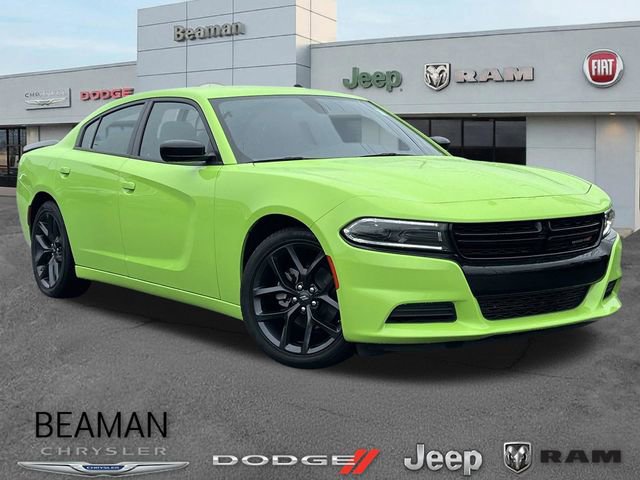 Used 2023 Dodge Charger SXT w/ Blacktop Package RWD image 1