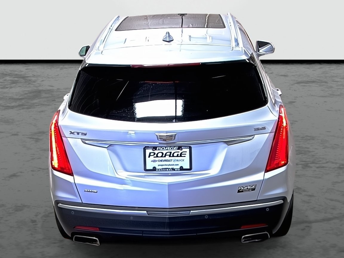 Used 2019 Cadillac XT5 Luxury AWD/4WD image 3