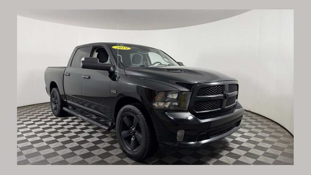Used 2019 RAM 1500 Express w/ Wheel & Sound Group AWD/4WD image 1