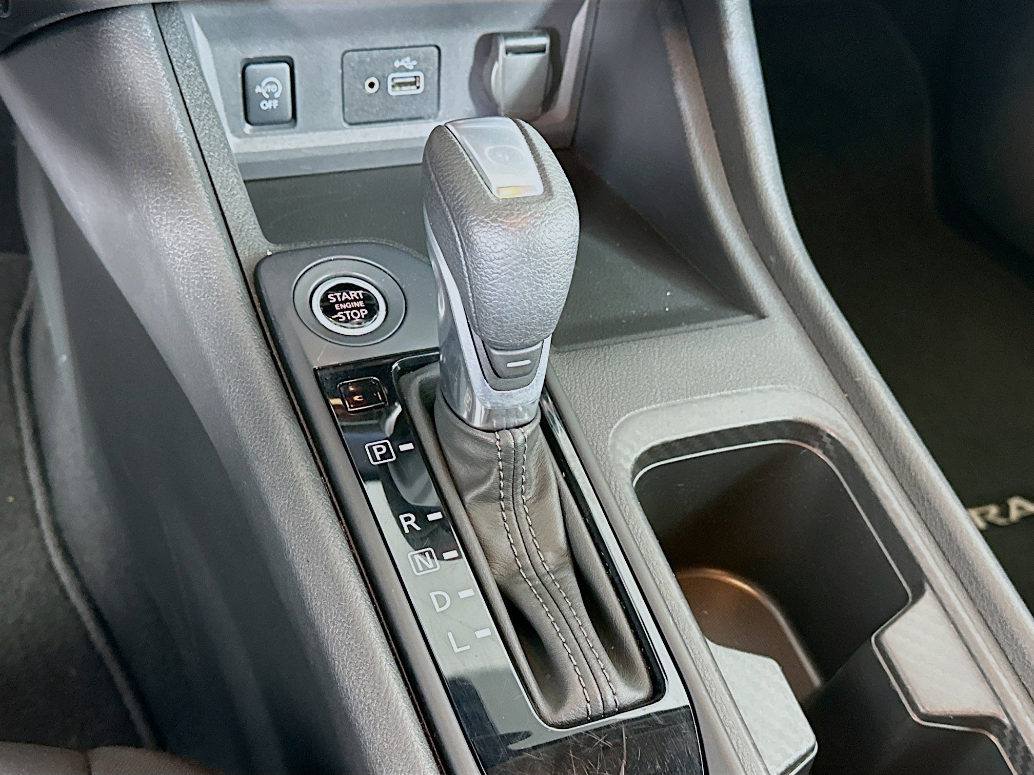 Used 2025 Nissan Sentra S image 24