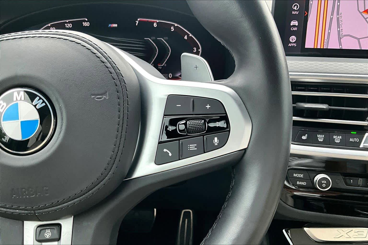 Used 2022 BMW X3 xDrive30i w/ M Sport Package AWD/4WD image 25