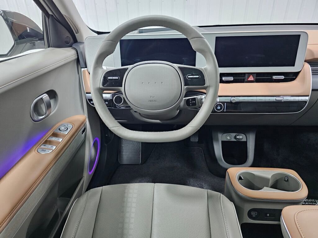 Used 2024 Hyundai Ioniq 5 Limited image 4