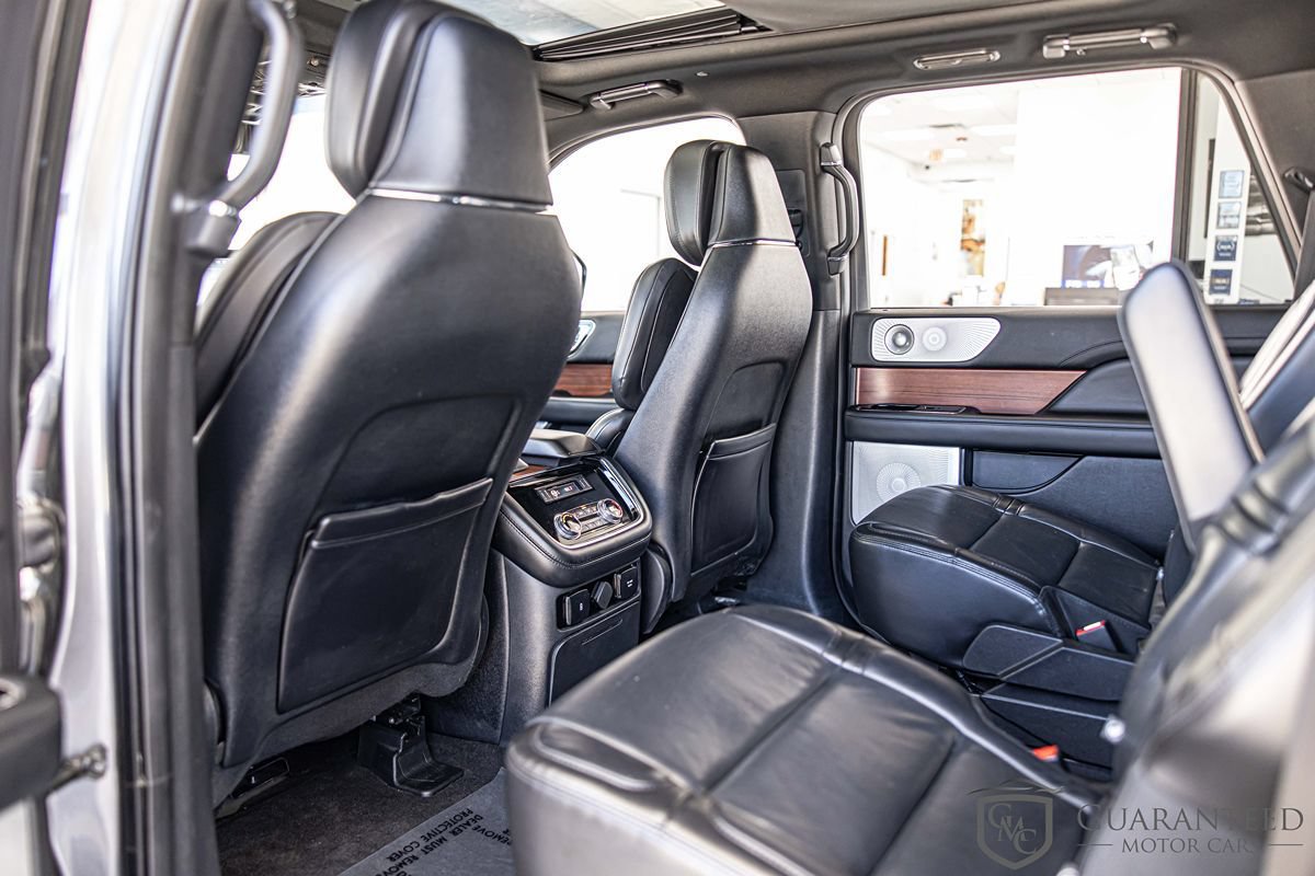 Used 2021 Lincoln Navigator L Reserve w/ Luxury Package AWD/4WD image 34