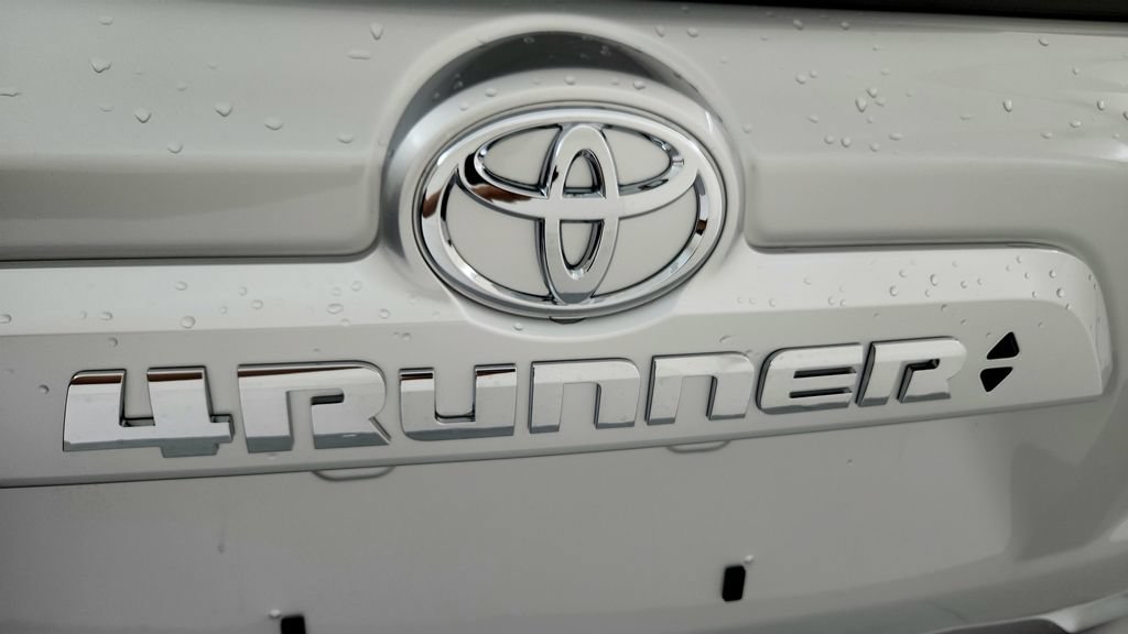 Certified 2023 Toyota 4Runner SR5 Premium w/ Moonroof Package AWD/4WD image 13
