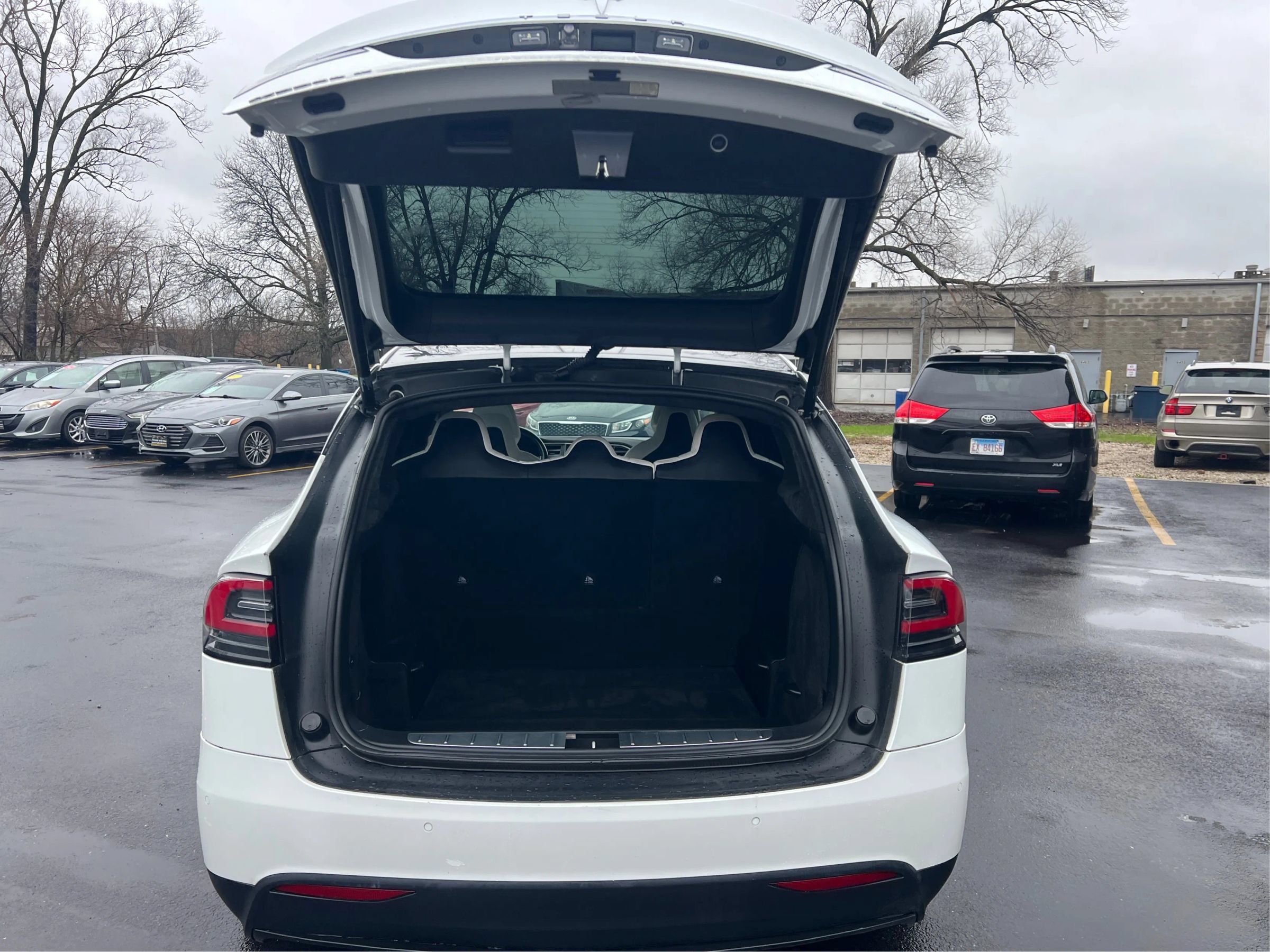 Used 2017 Tesla Model X 90D AWD/4WD image 15