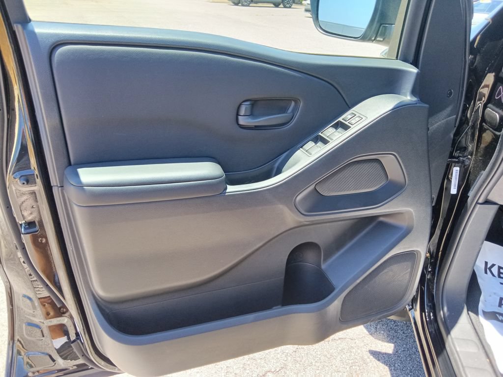 Used 2026 Nissan Frontier S w/ S Utility Package AWD/4WD image 11