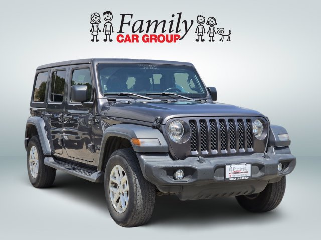 Used 2023 Jeep Wrangler Unlimited Sport AWD/4WD image 2