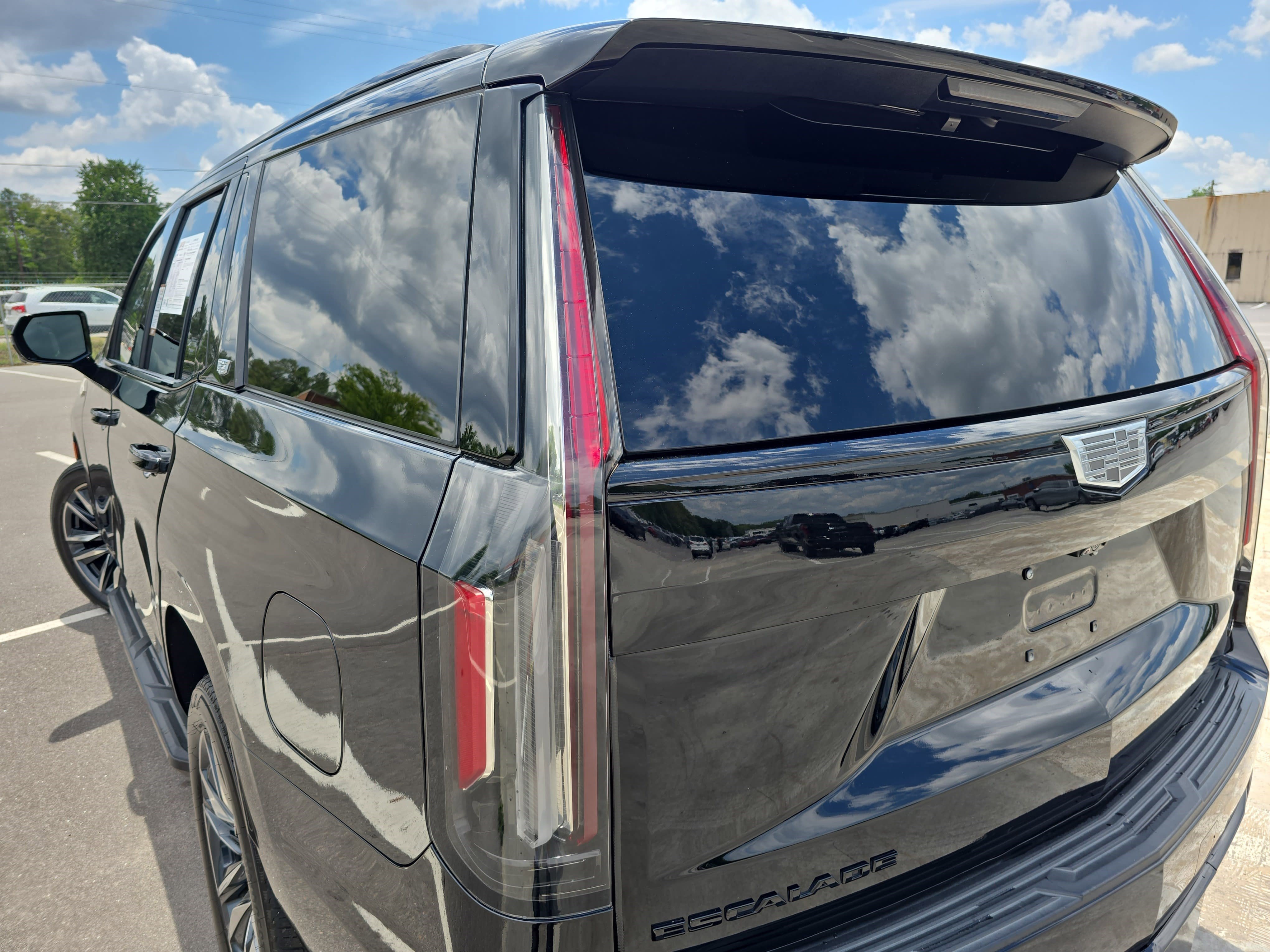Used 2021 Cadillac Escalade Sport Platinum AWD/4WD image 36