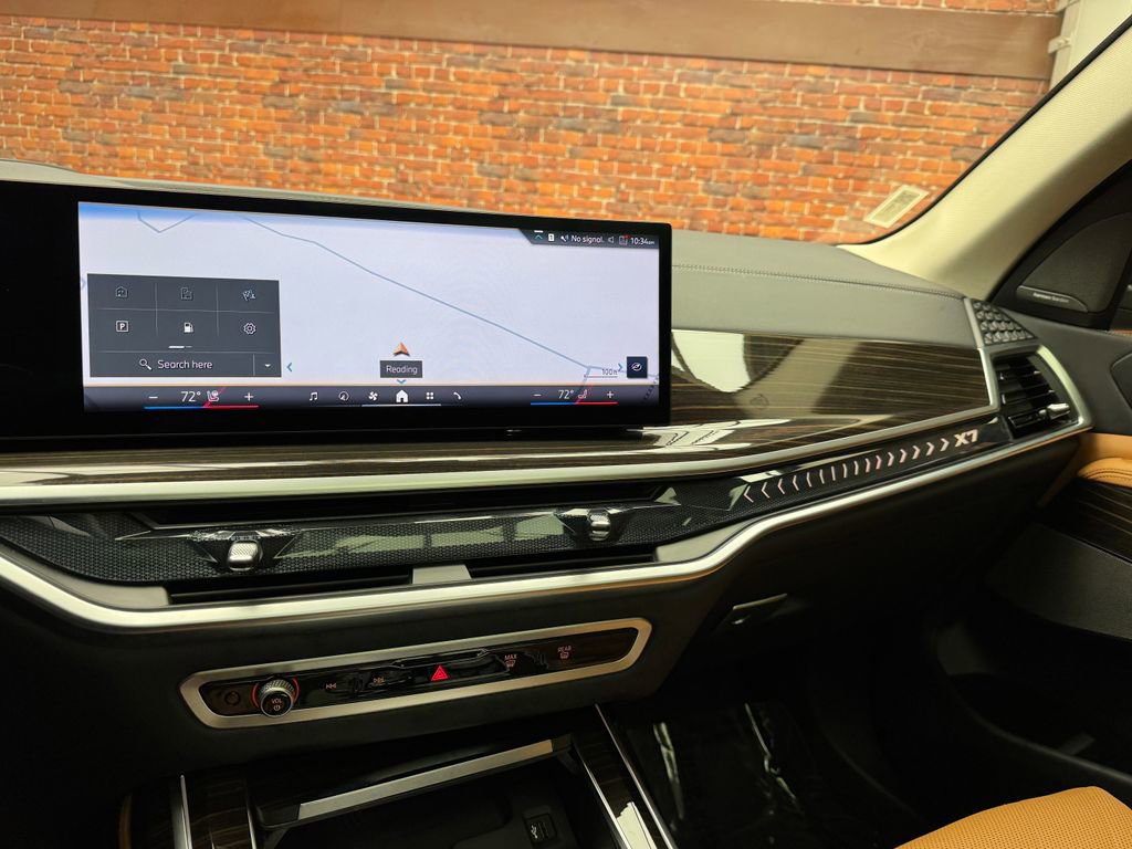 Certified 2025 BMW X7 xDrive40i w/ Executive Package image 18