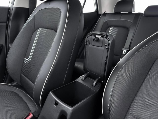 New 2026 Hyundai Venue SEL FWD image 18