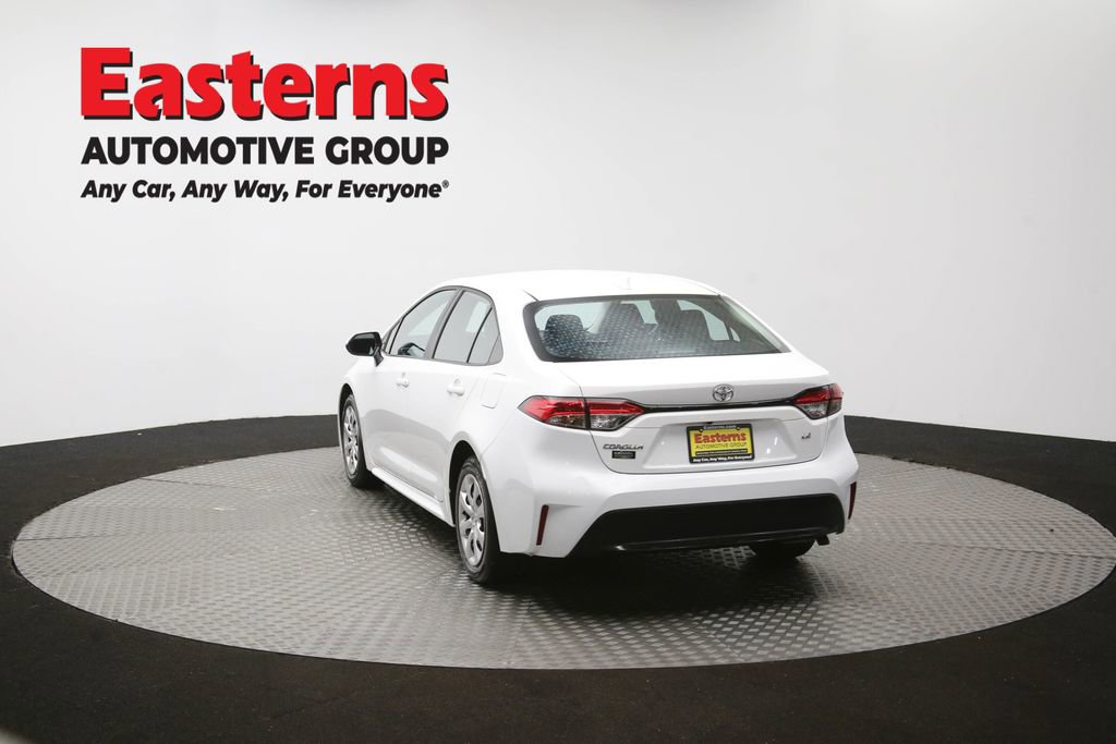 Used 2025 Toyota Corolla LE image 65