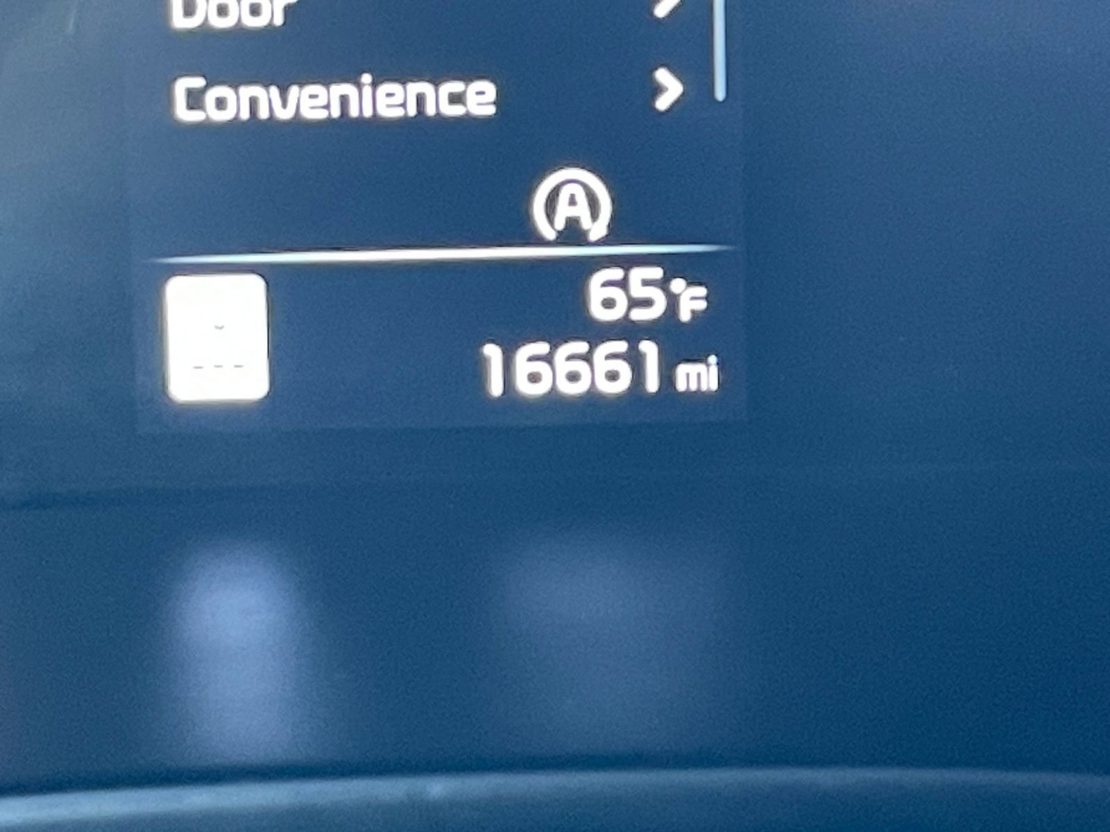 Used 2025 Kia Soul LX w/ LX Technology Package image 38