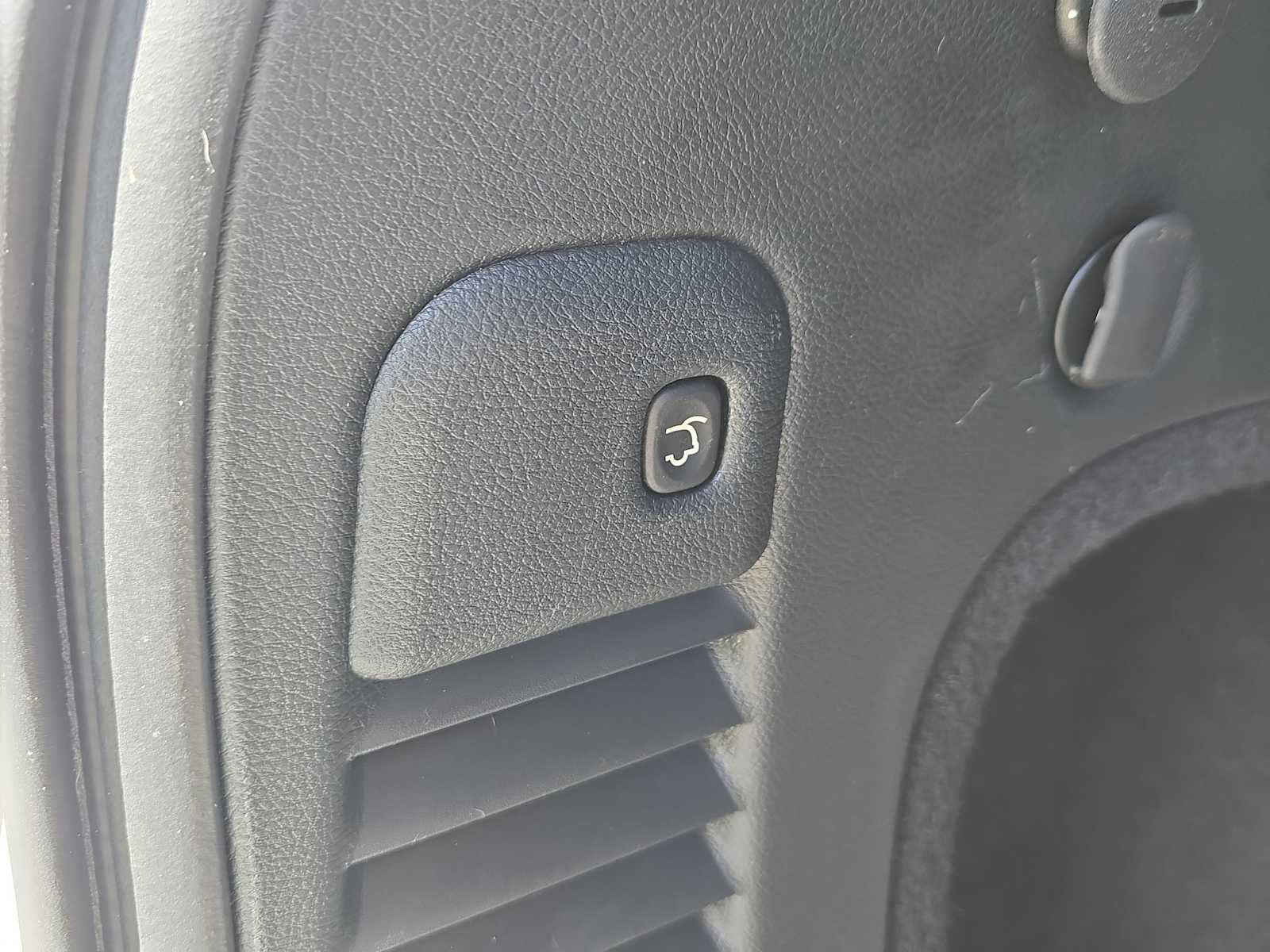 Used 2020 Jeep Grand Cherokee High Altitude image 31