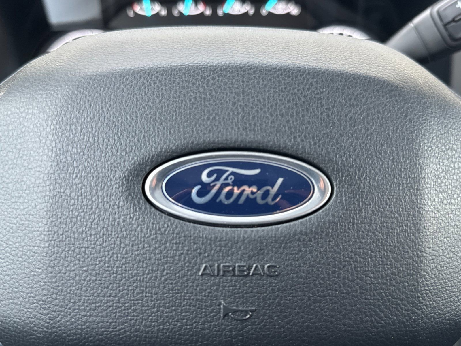 New 2025 Ford F550 4x4 Regular Cab Super Duty image 29