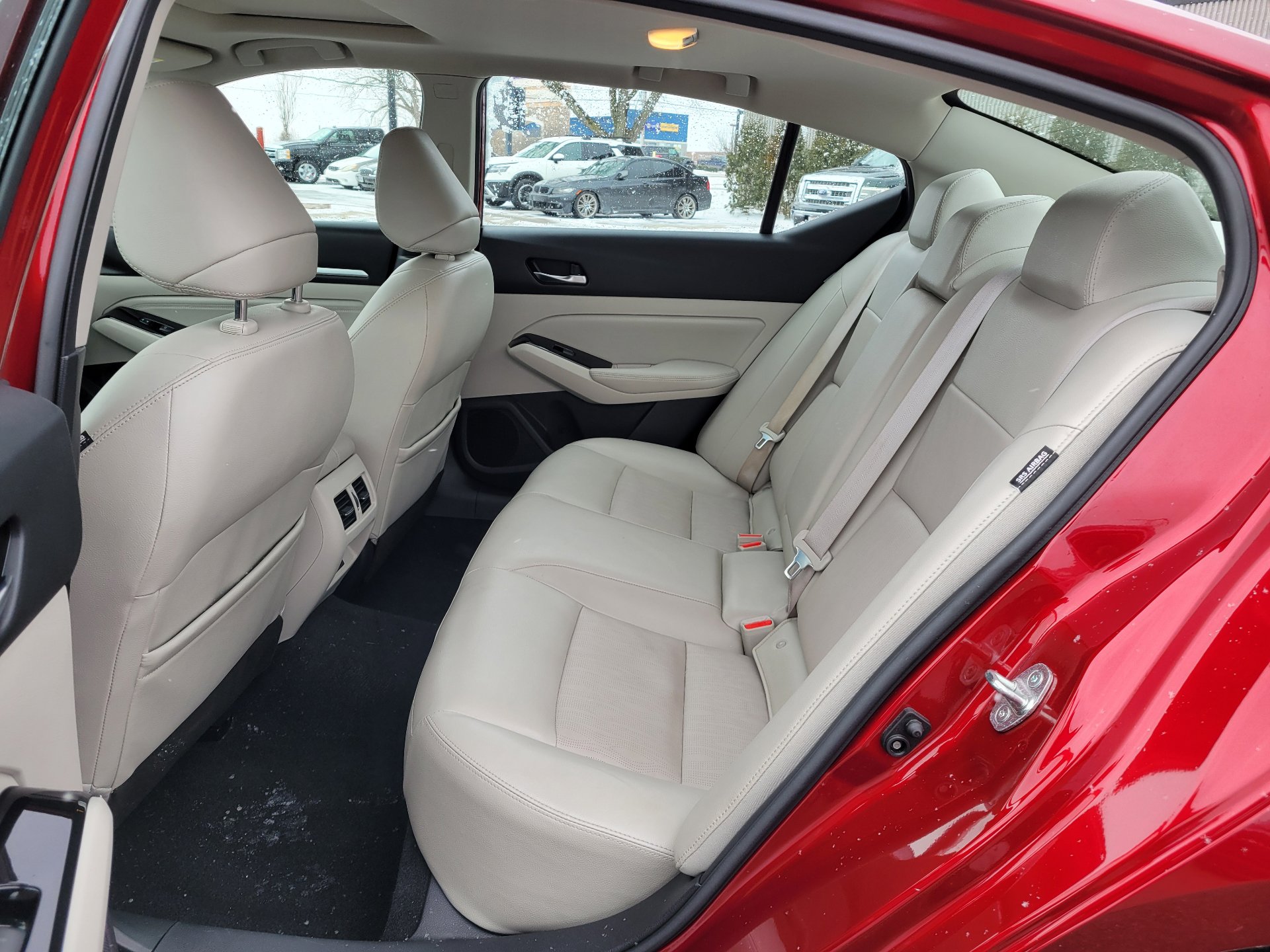 Used 2020 Nissan Altima 2.5 Platinum image 11