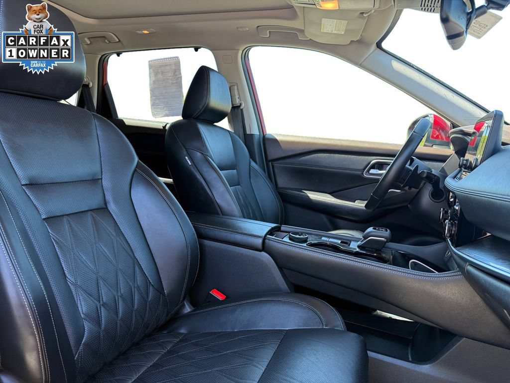 Certified 2023 Nissan Rogue Platinum w/ Platinum Premium Package AWD/4WD image 15