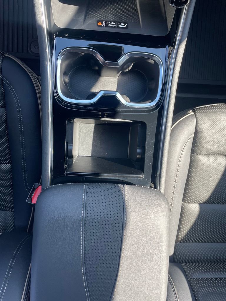 Used 2026 Chevrolet Traverse High Country w/ LPO, Floor Liner Package AWD/4WD image 18