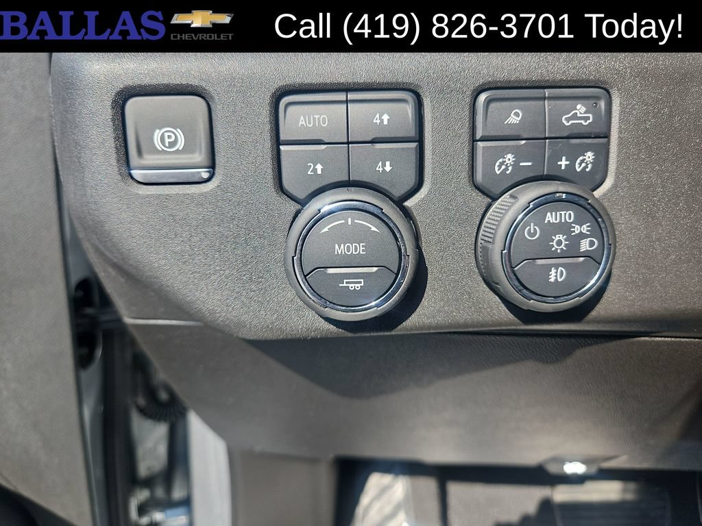Certified 2025 Chevrolet Silverado 2500 LTZ w/ LTZ Convenience Package AWD/4WD image 16