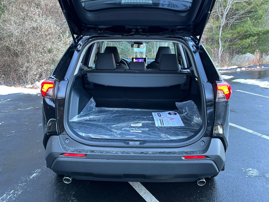 New 2025 Toyota RAV4 LE image 23