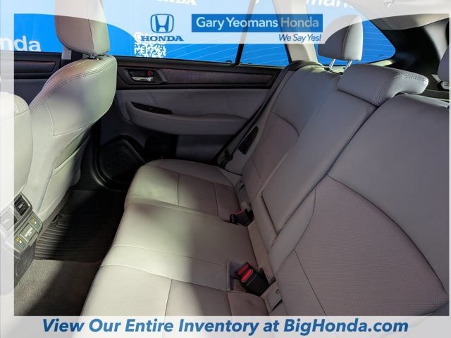 Used 2018 Subaru Outback 2.5i Limited AWD/4WD image 18