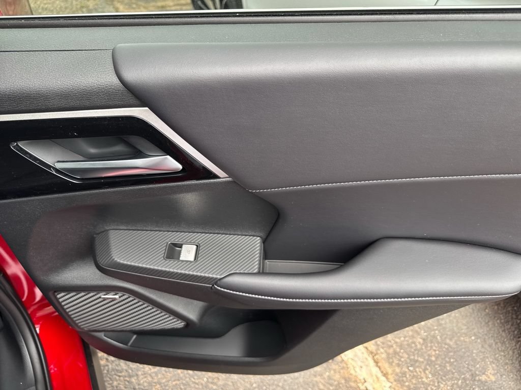 New 2026 Mitsubishi Outlander AWD image 37