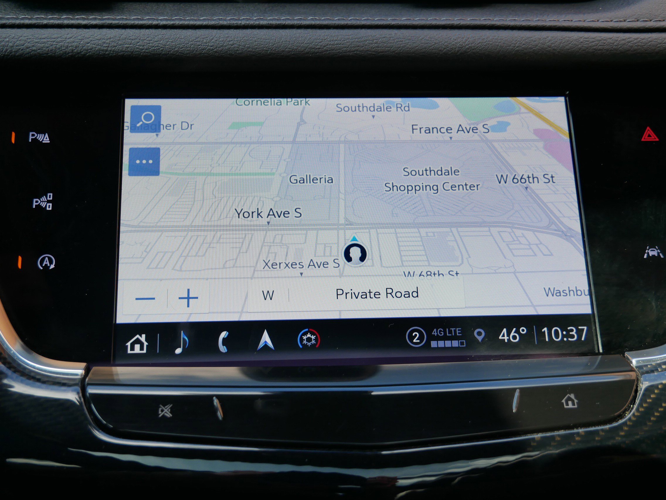 Certified 2023 Cadillac XT6 Sport w/ Technology Package image 14