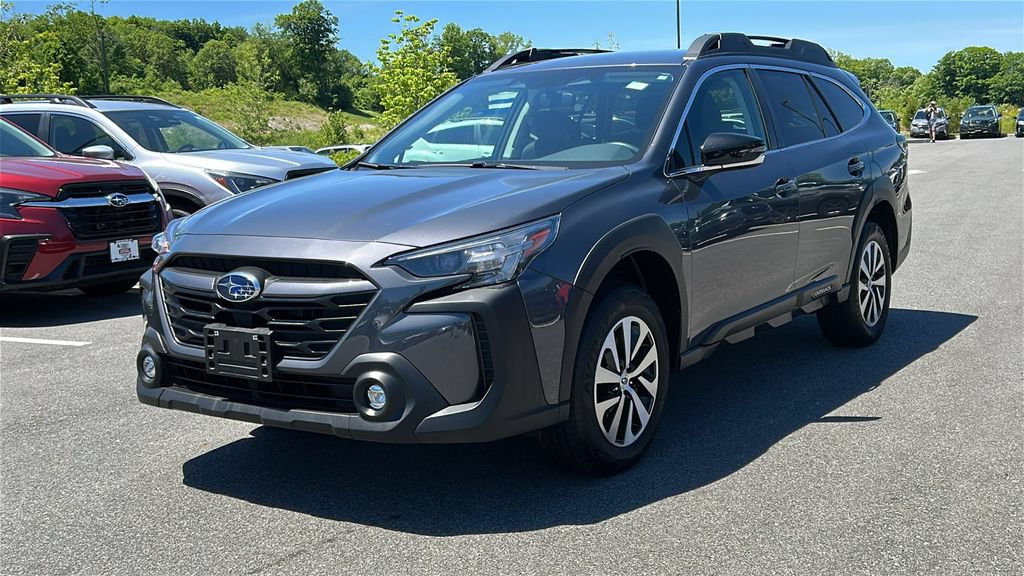 Certified 2024 Subaru Outback Premium AWD/4WD image 3