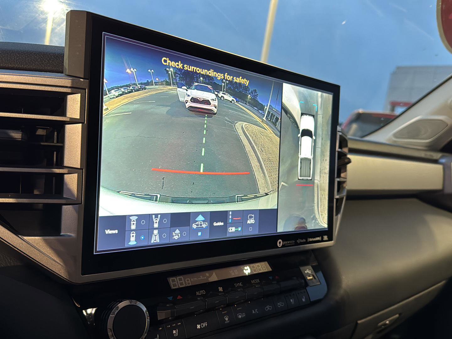 Used 2024 Toyota Tundra Limited image 22