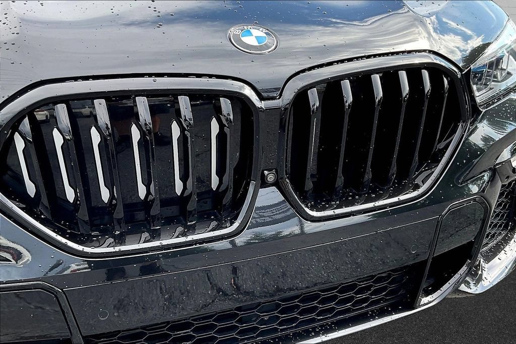 Used 2021 BMW X6 sDrive40i w/ Executive Package RWD image 30