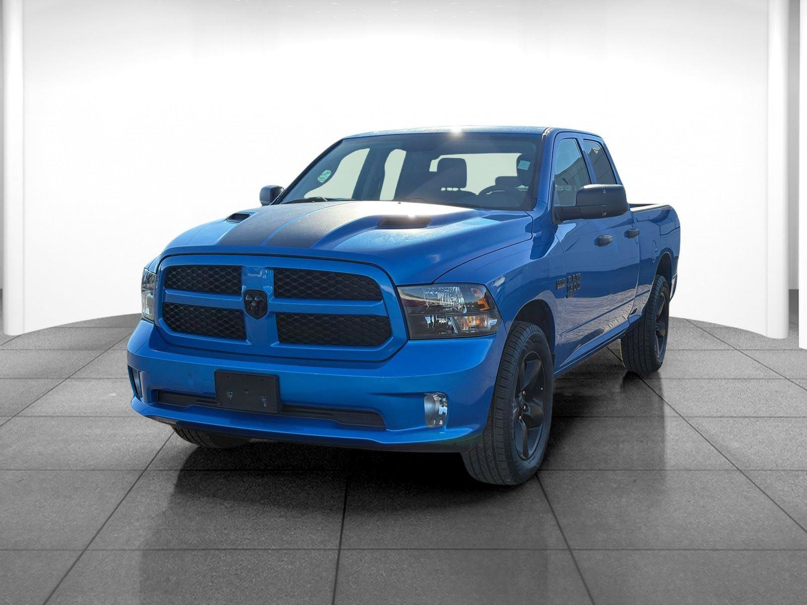 Used 2019 RAM 1500 Express w/ Express Value Package image 3