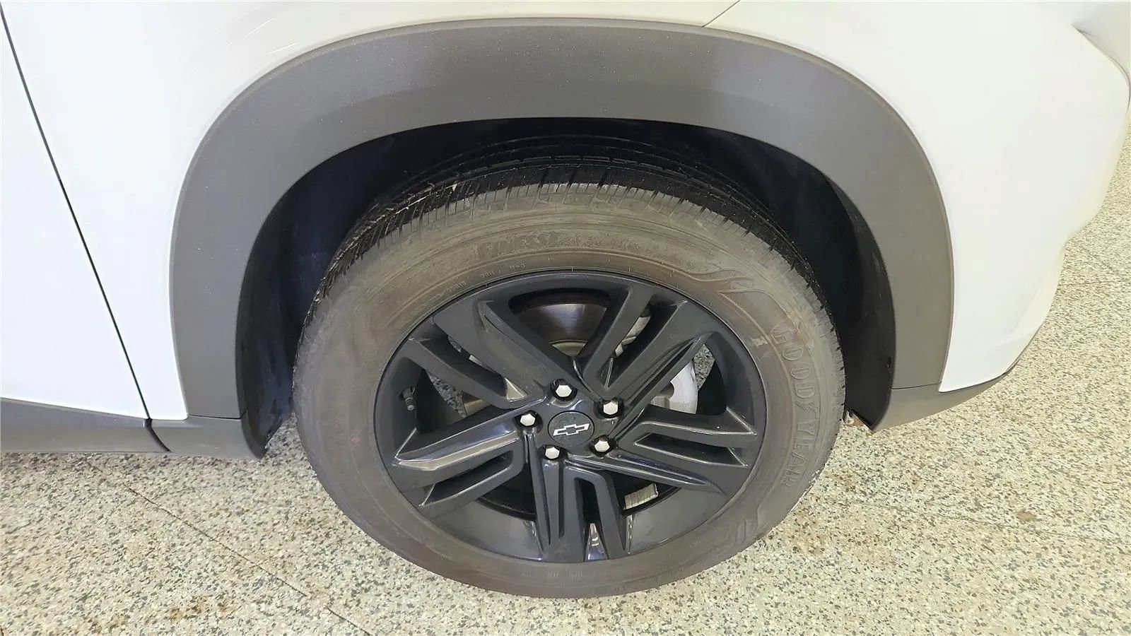 Used 2025 Chevrolet Trax ACTIV w/ Driver Confidence Package image 13