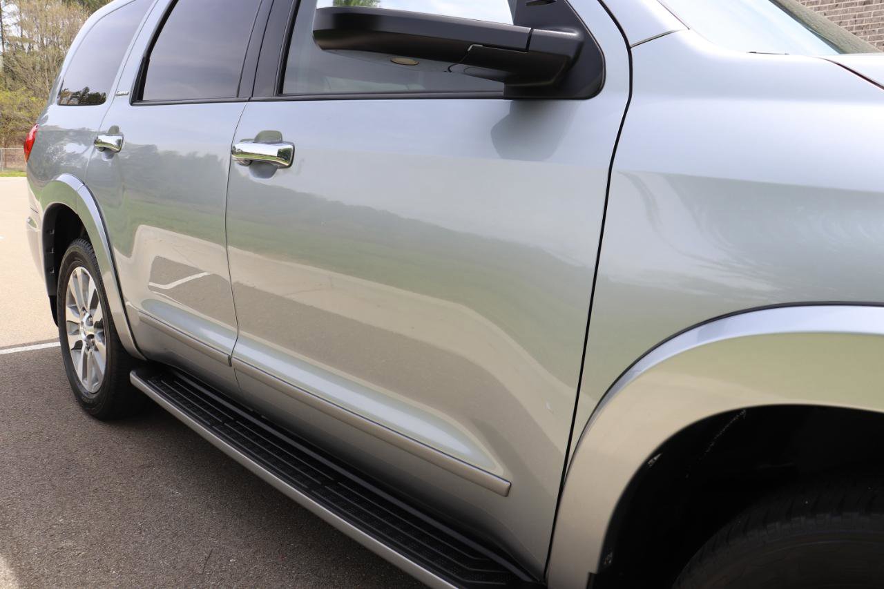 Used 2016 Toyota Sequoia Limited image 21