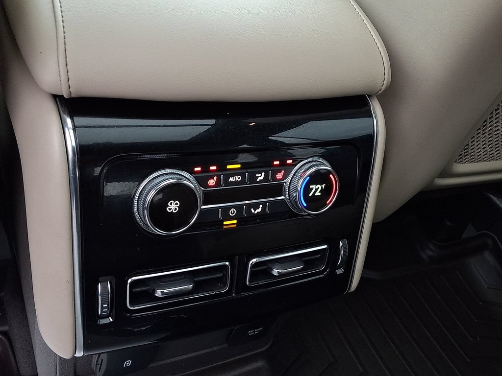 Certified 2024 Lincoln Aviator AWD w/ Premium Package image 12