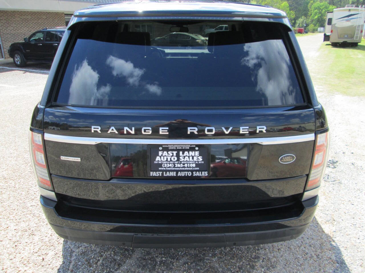 Used 2016 Land Rover Range Rover Supercharged image 23